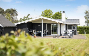 3 Bedroom Lovely Home In Otterup, Otterup